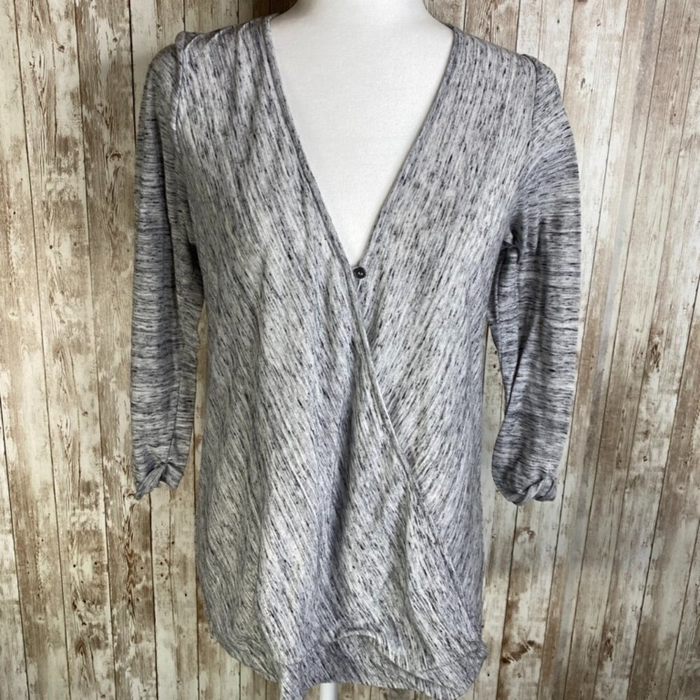 Jessica Simpson Single Button Nursing Shirt size S